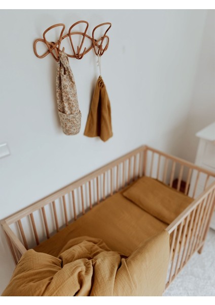 Keseli Müslin Nevresim Takımı 100 x 135 cm +/ - 3cm Çarşaf 120 x 150 Yastık 35 x 45 cm Hardal Sarı fiyatları