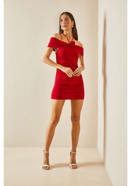 Kırmızı Kayık Yaka Gül Detaylı & Drapeli Mini Elbise 5YXK6-48352-04