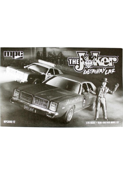 890 1/25 Batman The Joker Getaway Car Dodge Monaco W/joker Figure, Demonte Plastik Araba Maketi