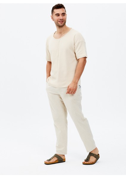 Kısa Kollu Geniş Yaka Oversize Basic Tişört
