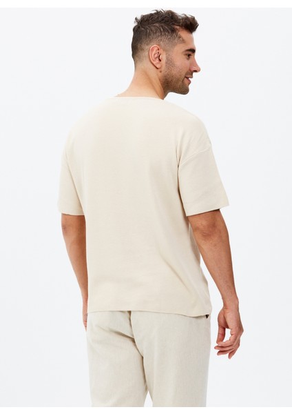 Kısa Kollu Geniş Yaka Oversize Basic Tişört