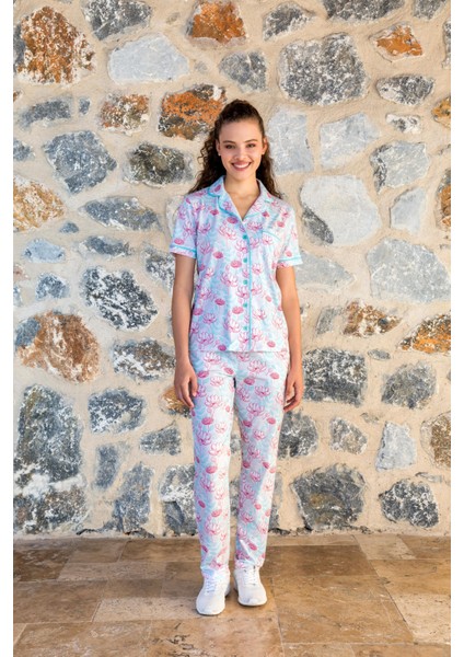 Kadın Mavi Pembe Çiçek Desenli Gömlek T-Shirt Pijama Takımı 24Y4007