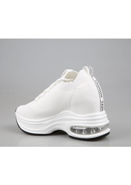24Y300-9 Dolgu Topuk Beyaz Kadın Sneakers fiyatları