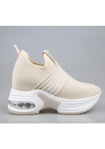 24Y300-8 Dolgu Topuk Bej Kadın Sneakers
