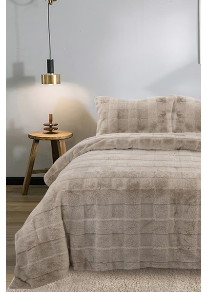 Sonnia Tavşan Tüyü Çift Kişilik Yatak Örtüsü Bej