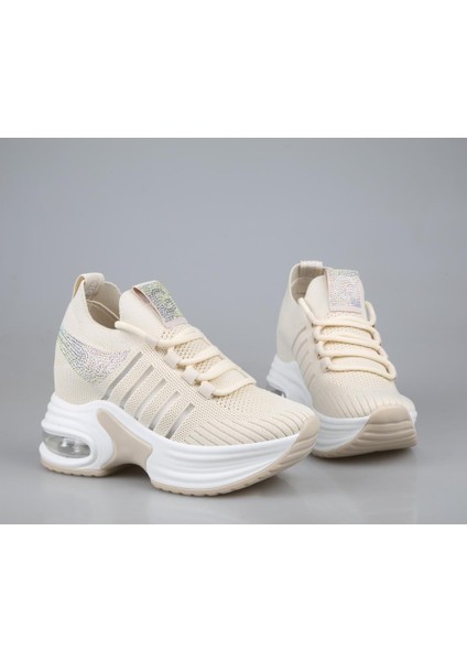 24Y300-14 Dolgu Topuk Bej Kadın Sneakers fırsatları