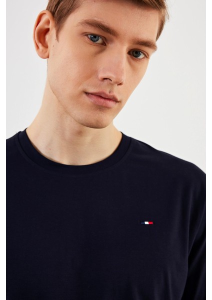 Erkek 3'lü Bisiklet Yaka T-Shirt %100 Pamuk Nakış Detaylı Basic Siyah-Beyaz-Lacivert