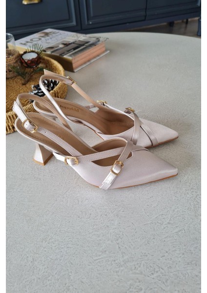 10 35 Topukla Kadın Toka Detaylı Arkası Açık Stiletto Kadeh Topuk Abiye Ayakkabı modelleri