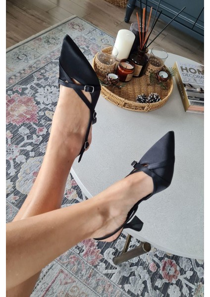 10 35 Topukla Kadın Toka Detaylı Arkası Açık Stiletto Kadeh Topuk Abiye Ayakkabı fırsatları