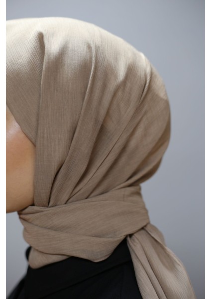Panama Şal Ürünlerimiz %100 Polyester Kumaştan Üretilmiştir. Ebat: 75 x 185 ; modelleri