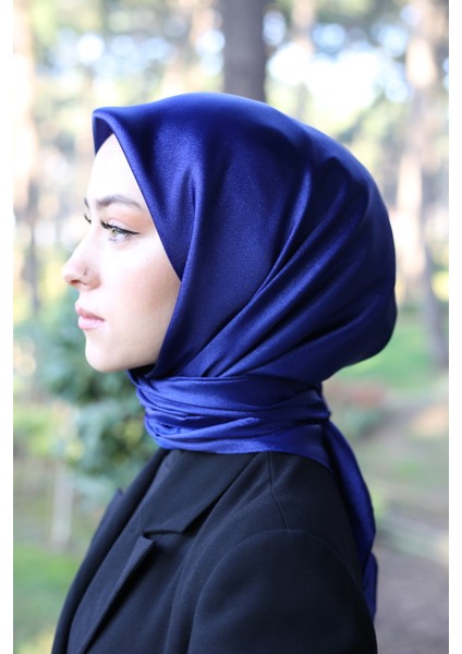 Düz Kristal Tesettür Eşarp Ebat 95 x 95 cm