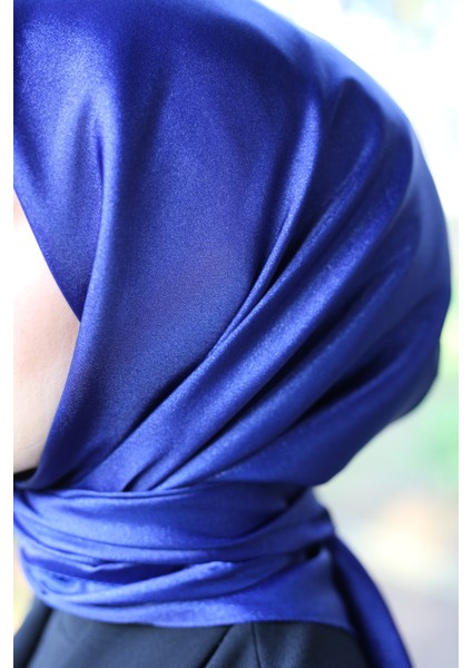 Düz Kristal Tesettür Eşarp Ebat 95 x 95 cm modelleri