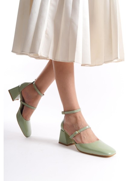 Sigva Mary Jane Yazlık Mint Yeşili Rugan Kalın Topuklu Bantlı Ayakkabı modelleri