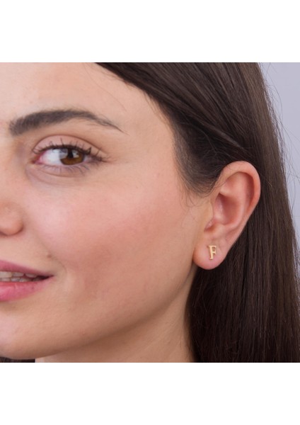 14 Ayar Altın F Harf Küpe 0,43 gr modelleri