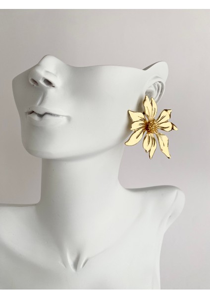 Özel Tasarım Büyük Çiçek Küpe modelleri