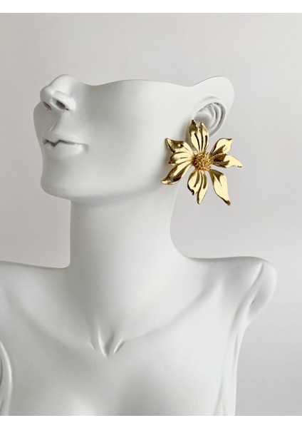 Özel Tasarım Büyük Çiçek Küpe fırsatları