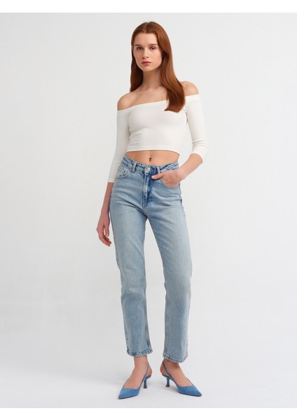 30937 Omuzları Açık Top-Ekru modelleri