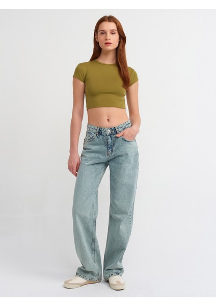 30936 Vücuda Oturan Crop Top-Haki