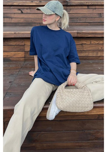 Kadın Oversize Penye Kısa Kollu T-Shirt indirimleri