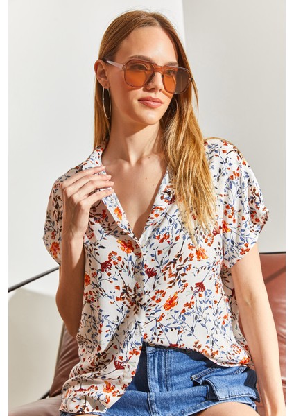 Çiçek Desen Kısa Kollu Keten Görünümlü Gömlek modelleri