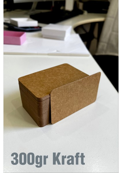Oval Baskısız Kraft Kartvizit Ebat 5,2 x 8,4 cm ; 100 Adet