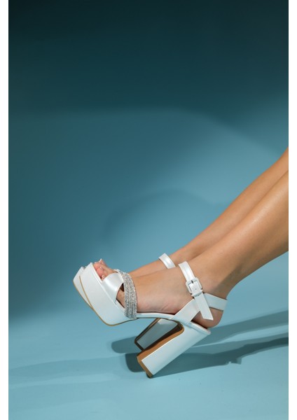 Slay Sedef Cilt Kadın Platform Topuklu Abiye Ayakkabı fırsatları