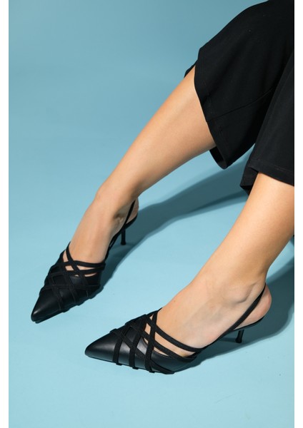 March Siyah Cilt Kadın Ince Topuklu Ayakkabı indirimleri