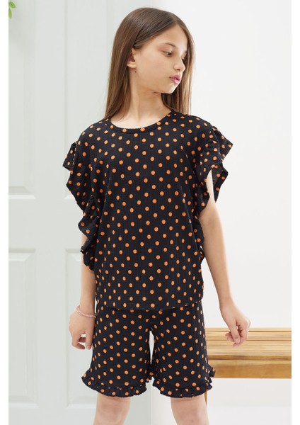 Siyah Puantiyeli Fırfırlı Bluzlu Kız Çocuk Şortlu Takım 18554 modelleri