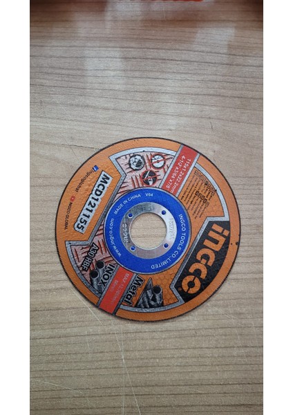 40 Parça 1/4 Lokmalı Bits Set ve Ingco Kesme Taşı fırsatları