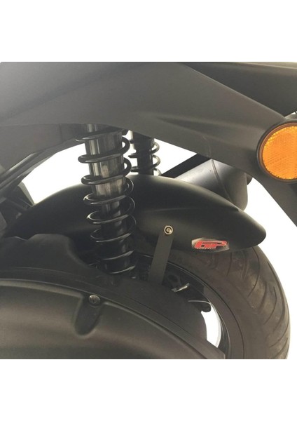 Yamaha NMAX 125 / 155 2015-2020 Uyumlu Arka Çamurluk Siyah