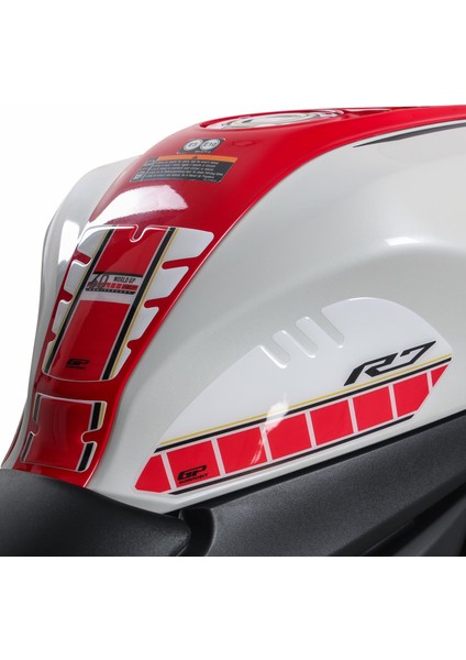 Yamaha R7 2021–2024 Uyumlu Tank Pad Seti Mavi fırsatları