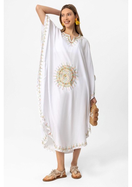 Beyaz Şile Bezi Yarasa Kollu Işlemeli Uzun Yazlık Astarsız Plaj Pamuklu Kaftan Elbise modelleri