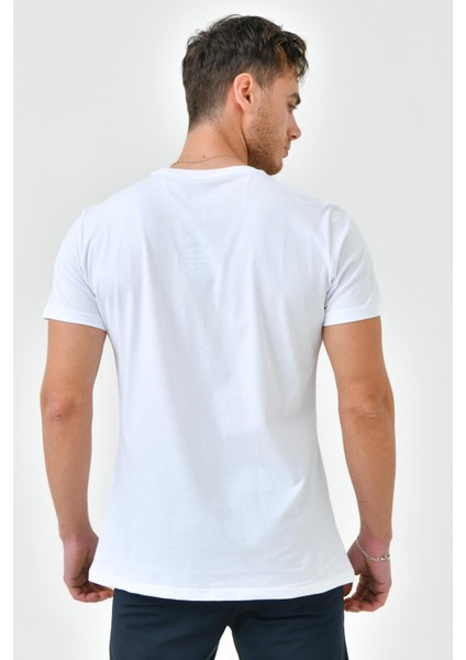 Beyaz Nakış Detaylı O Yaka Standart Kalıp Erkek T-Shirt modelleri