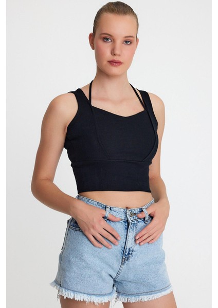 Kadın Ense Biye Detaylı Crop Siyah