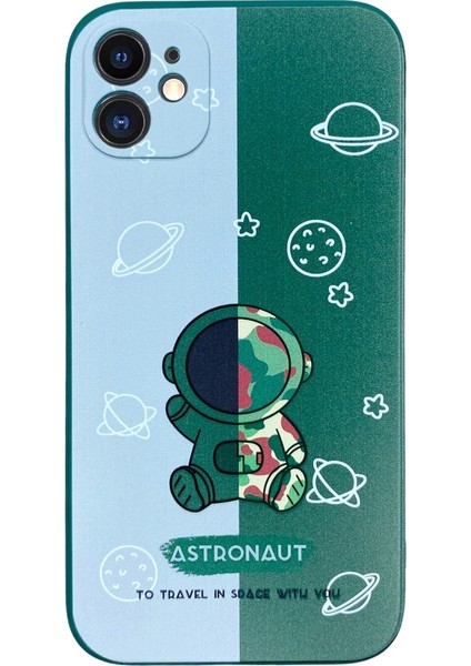 iPhone 12 Aydaki Astronot Yeşil Silikon Kılıf