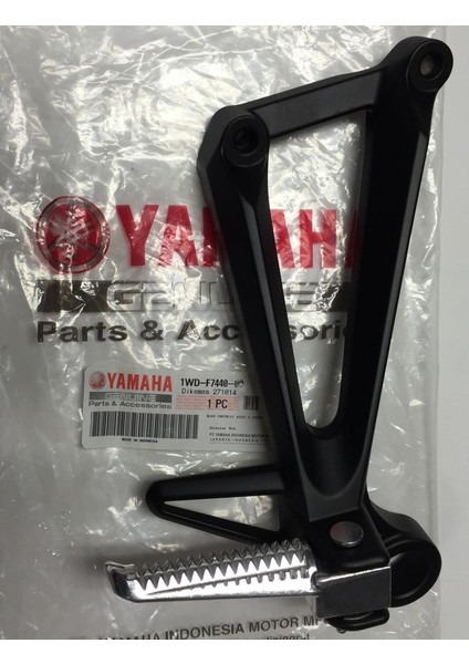 Yamaha YZF-R25 Arka Sağ Basamak Komple Orj