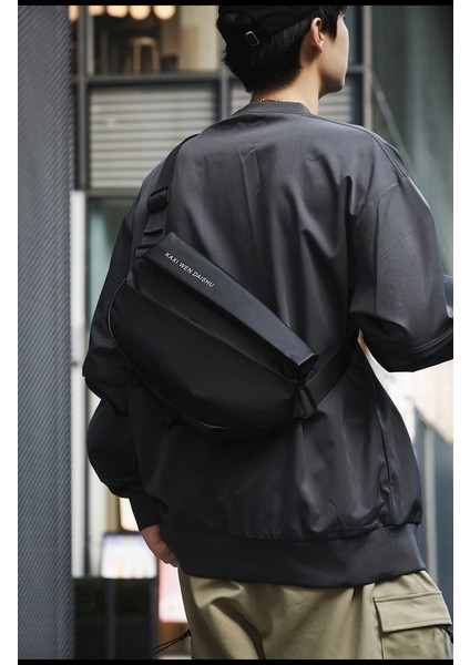 Trendy Marka Manyetik Tokalı Göğüs Çantası, Şık Erkek Crossbody Çantası, Fonksiyonel Göğüs Çantası, Bisiklet Çantası, Motosiklet Sırt Omuz Çantası, Göğüs Çantası (Yurt Dışından)