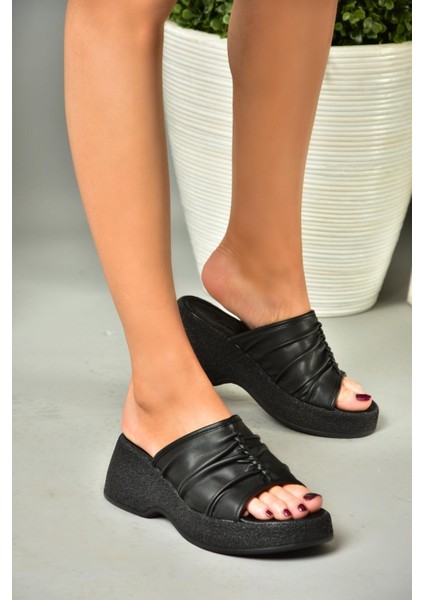 S996443009 Siyah Kalın Tabanlı Kadın Terlik fiyatları