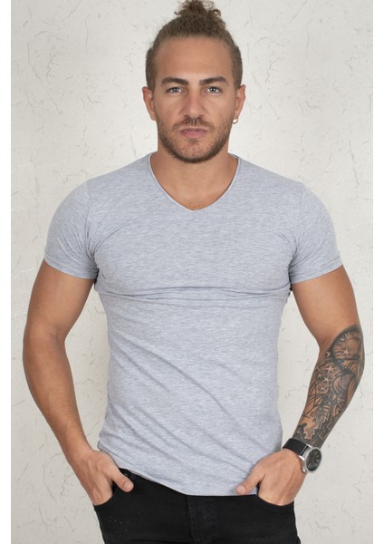 Gri V Yakalı Likralı Dar Kesim Erkek Tshirt 1801165 indirimleri