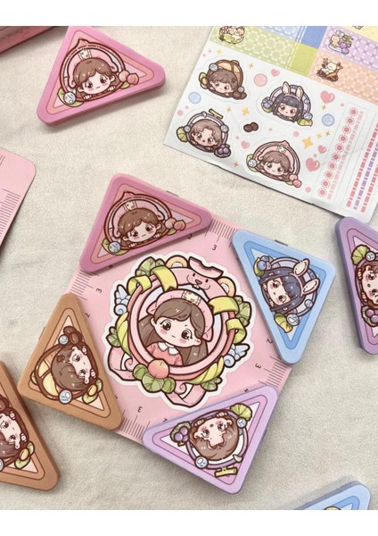 Sevimli Kız 4 Adet Plastik Köşeli Kağıt Klips 1 Yaprak Stıcker/Fotoğraf Mandalı/Ataş/Kitap Ayracı fiyatları