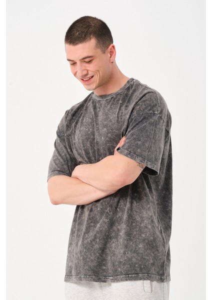 Erkek Bisiklet Yaka Oversize Yıkamalı T-Shirt modelleri