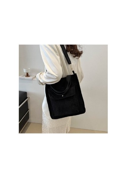 Retro Kadife Büyük Kapasiteli Kadın Çantası 2024 Yeni Kadife Çanta Batı Tarzı Crossbody Çanta Moda Banliyö Omuz Çantası (Yurt Dışından)