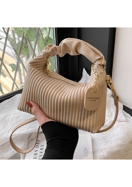 Dokulu Dikey Şerit Çanta 2024 Yeni Niş Tasarım Tek Omuz Crossbody Çanta Yabancı Stil Kadınlar Için Çok Yönlü Çanta (Yurt Dışından) indirimleri