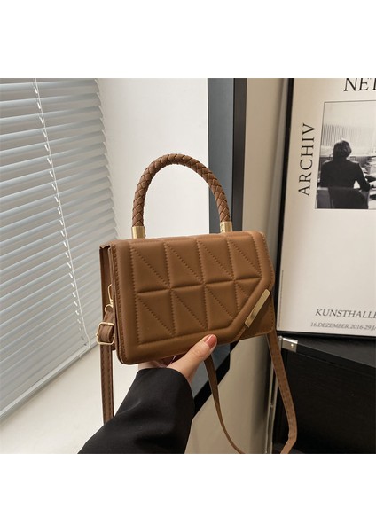 Kadınlar Için Üst Düzey Doku Çok Yönlü Eşkenar Dörtgen Küçük Çanta 2024 Ilkbahar ve Yaz Yeni Stil Yabancı Stil Tek Omuz Crossbody Çanta El Küçük Kare Çanta (Yurt Dışından)