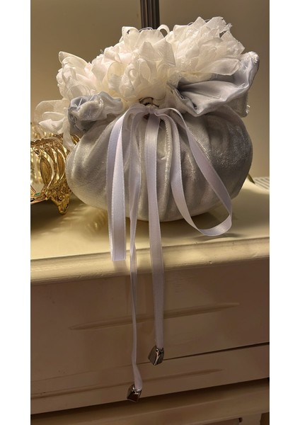 Büzgülü Beyaz Makyaj Çantası Fonksiyonlu Kozmetik Çanta Gelin Çantası Organizatörü Hediye Çantası