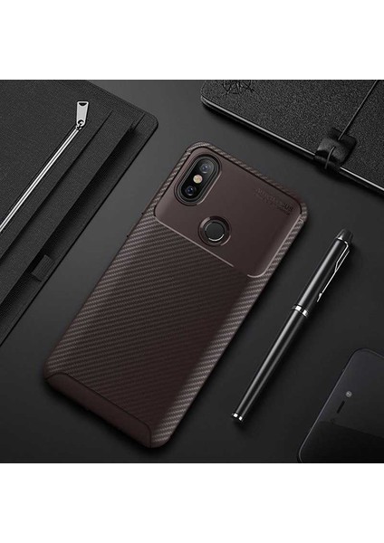 Xiaom Redmi Note 5 Pro Uyumlu Kılıf Karbon Armor Serisi, Ultra Dayanıklı ve Esnek Slim Fit Karbon Görünümlü Silikon