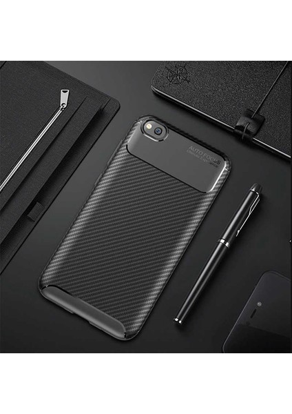 Xiaomi Redmi Go Uyumlu Kılıf Karbon Armor Serisi, Ultra Dayanıklı ve Esnek Slim Fit Karbon Görünümlü Silikon