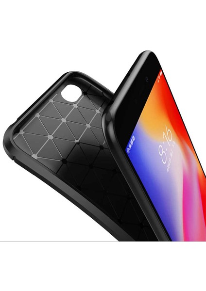 Xiaomi Redmi Go Uyumlu Kılıf Karbon Armor Serisi, Ultra Dayanıklı ve Esnek Slim Fit Karbon Görünümlü Silikon