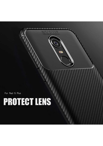 Xiaomi Redmi 5 Plus Uyumlu Kılıf Karbon Armor Serisi, Ultra Dayanıklı ve Esnek Slim Fit Karbon Görünümlü Silikon