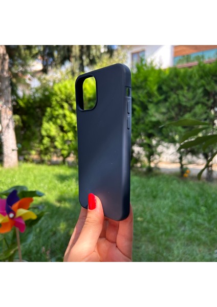 iPhone 12 Pro Lacivert Yumuşak Silikon Kılıf